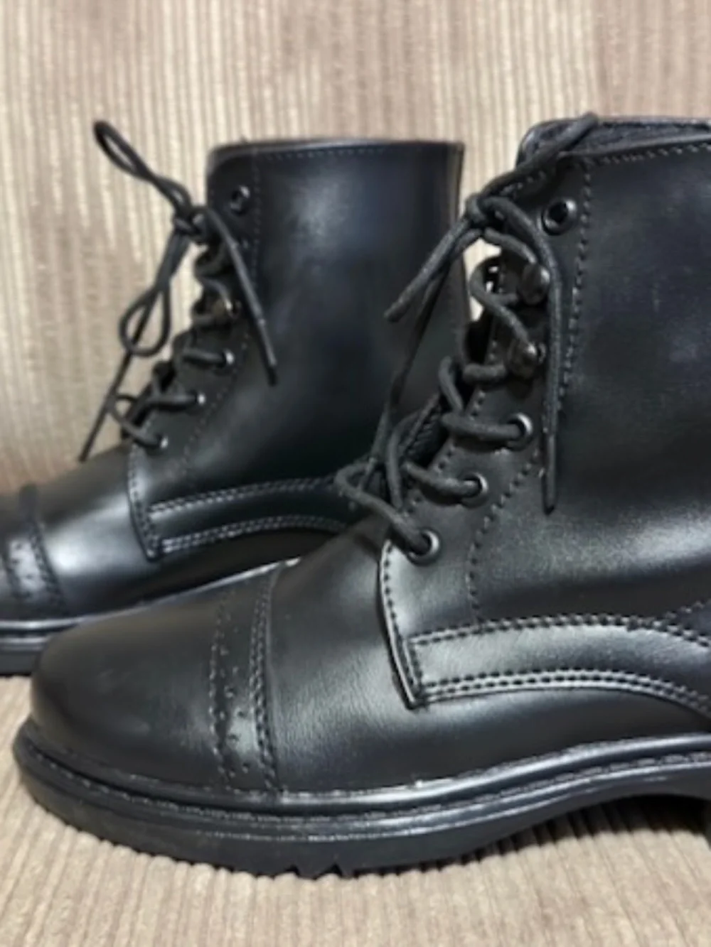 TuffRider Kid's Lace Up Paddock Boots Black Unisex Size 2